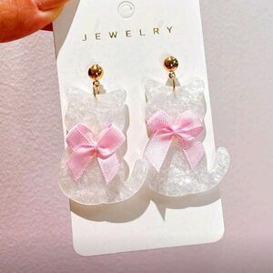 Large White Cat Acrylic Dangle Drop Earrings with Pink Bow New!